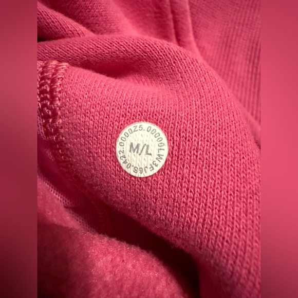 Lululemon Scuba Oversized Funnel Neck Half Zip
Sonic Pink size M/L - Picture 7 of 8